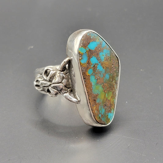 Sz. 9 Pilot Mountain Turquoise and Wide Double Stamped Band Ring sz