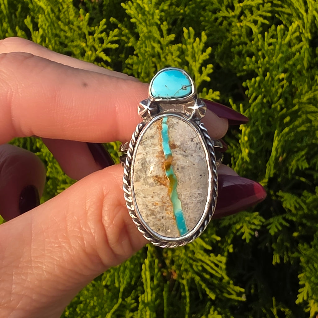 Stone Mountain Ribbon Turquoise Ring-Size 7.75