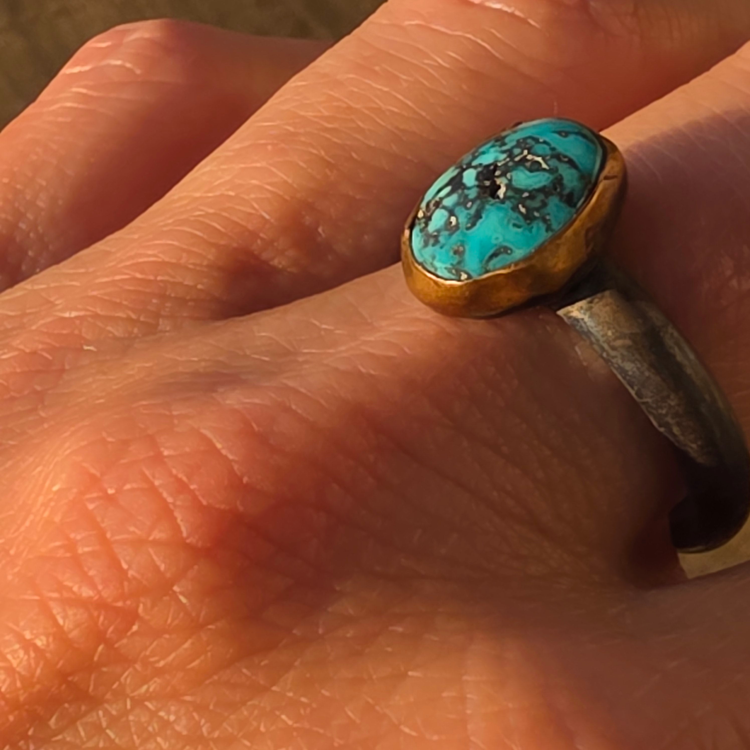 Sz. 11 Kingman Blackweb Turquoise and Blackened Sterling Stacker with 14GF Bezel