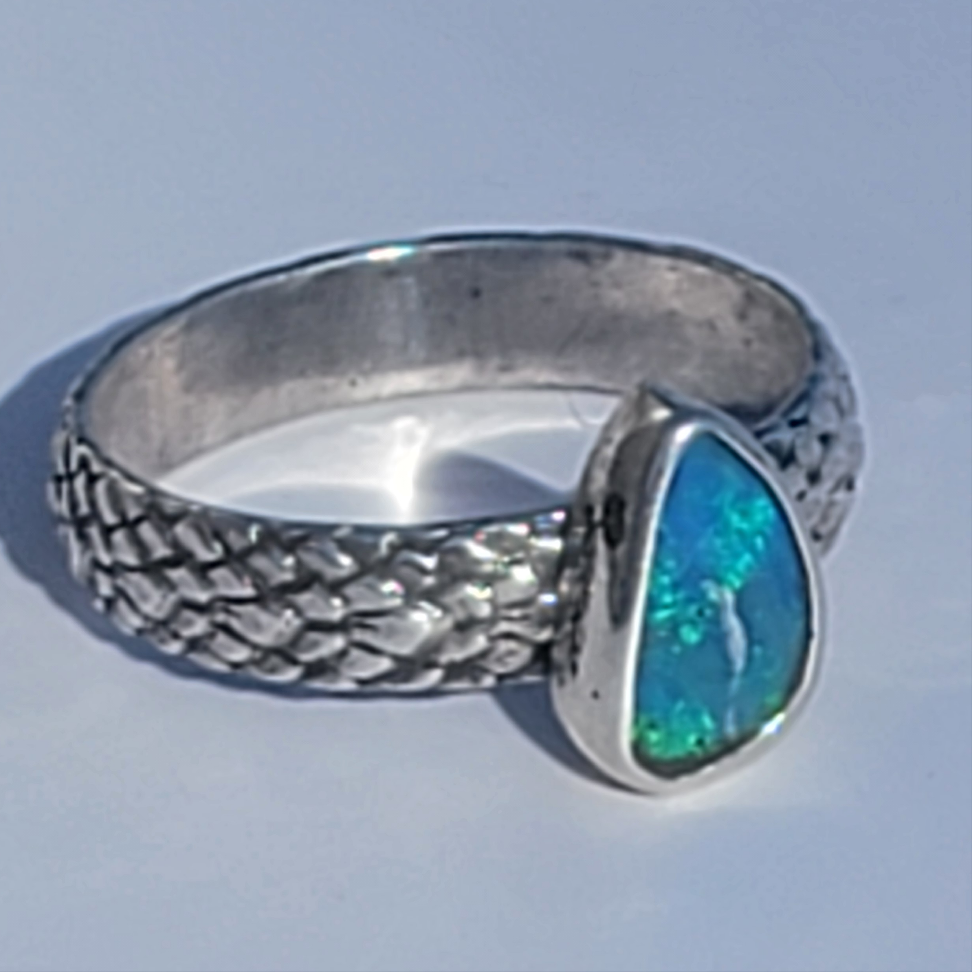 Sz 5 Australian Opal Ring