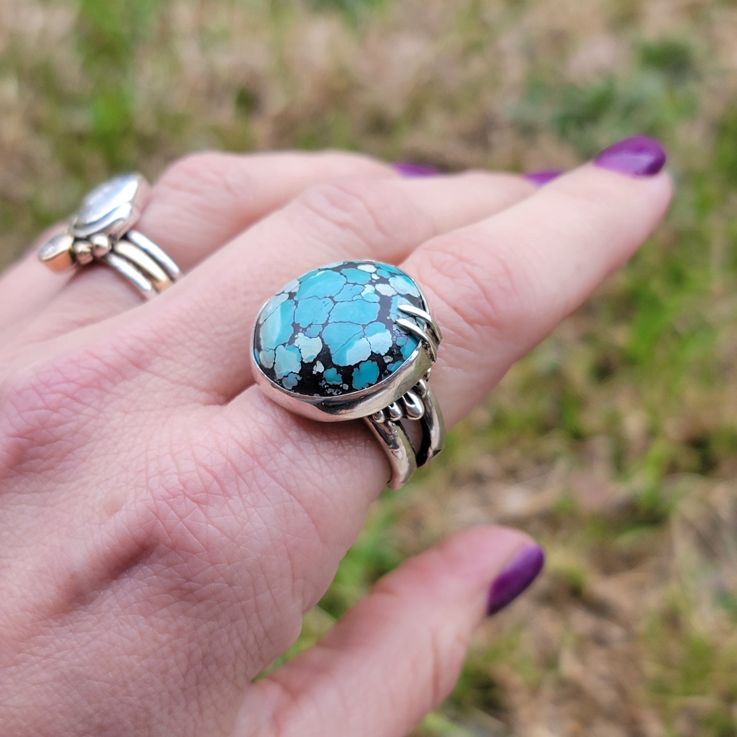 Sz. 8.5 Hubei Turquoise Ring with Stamped Details