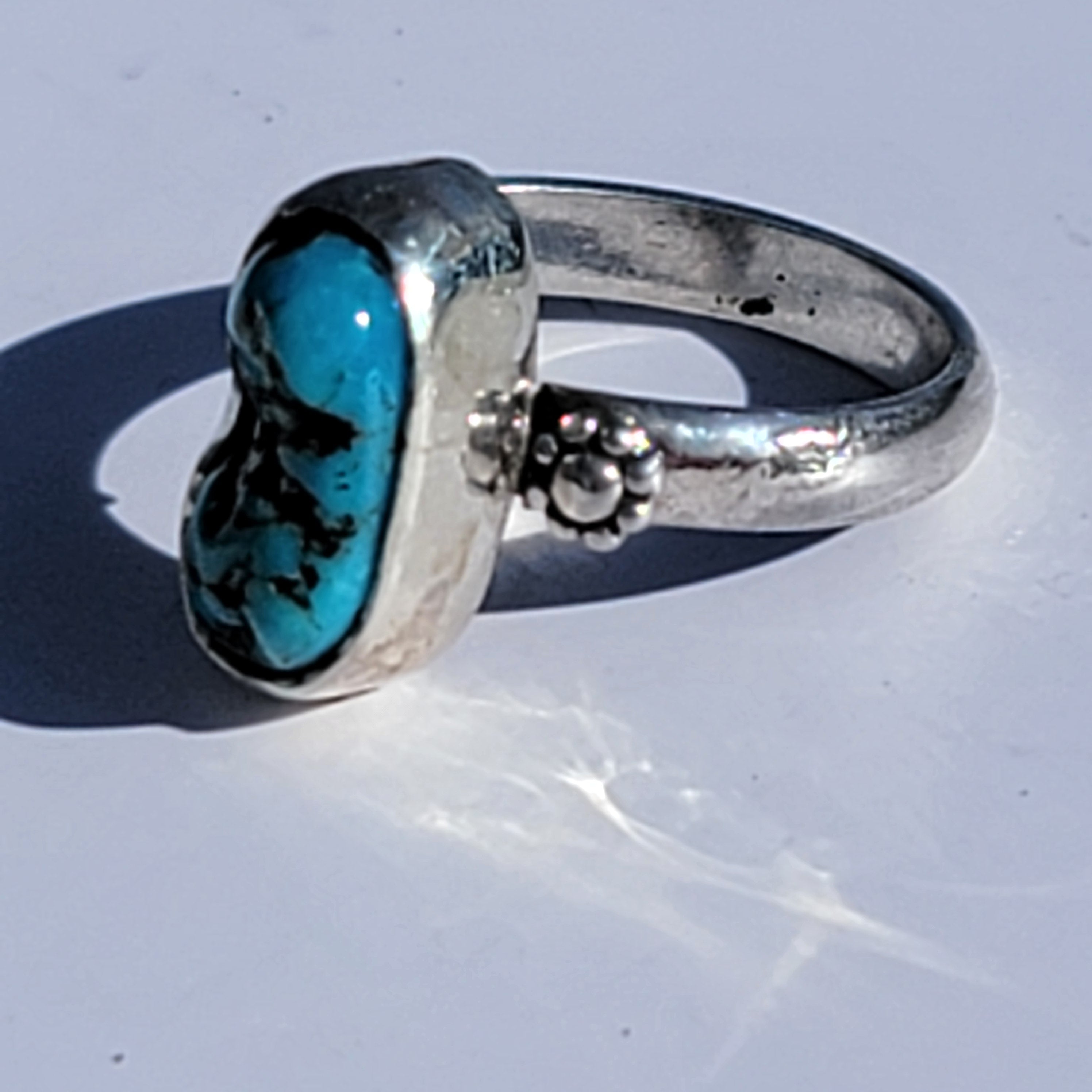 Sz. 8 Turquoise Nugget and Stamped Details Sterling Ring